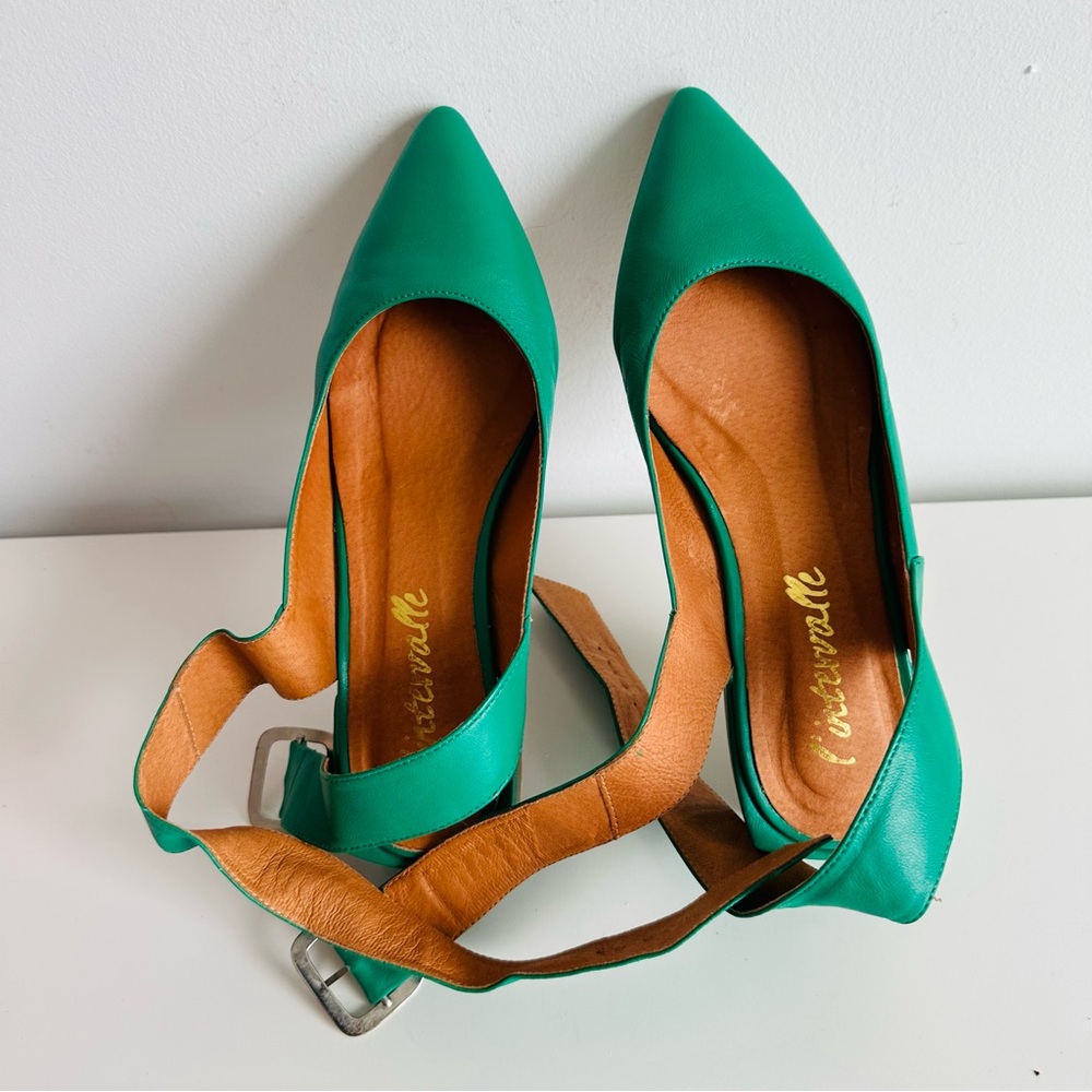 L'INTERVALLE Green Heels